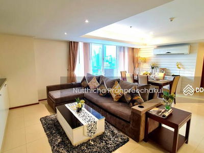 Piyathip Place, Bangkok, Thailand Piyathip Place, Bangkok, Thailand