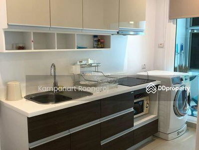 Supalai Elite Phayathai, Bangkok, Thailand Supalai Elite Phayathai, Bangkok, Thailand