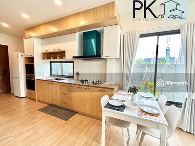 Gehäuse In Ban Chalong, Thailand Gehäuse In Ban Chalong, Thailand