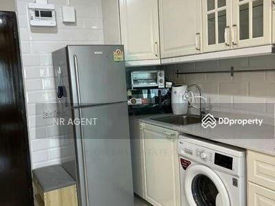 Sathorn Gardens, Bangkok, Thailand Sathorn Gardens, Bangkok, Thailand