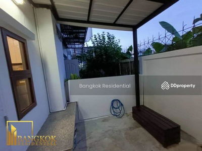 Townhouse in Compound, Bangkok, Thailand Townhouse in Compound, Bangkok, Thailand