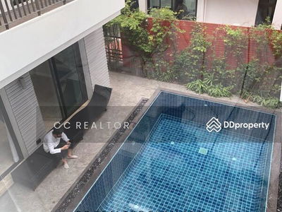 Modern House For Rent Sukhumvit 39 Open Office, Thailand Modern House For Rent Sukhumvit 39 Open Office, Thailand