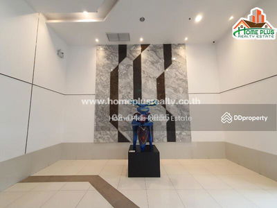 Supalai Lite Ratchada-Narathiwas-Sathorn, Bangkok, Thailand Supalai Lite Ratchada-Narathiwas-Sathorn, Bangkok, Thailand