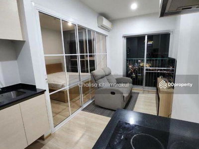 Noble Revolve Ratchada 2, Bangkok, Thailand Noble Revolve Ratchada 2, Bangkok, Thailand