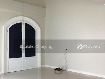 Fantasia Villa Bangna, Bangkok, Thailand Fantasia Villa Bangna, Bangkok, Thailand