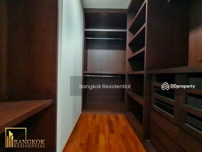 Piyathip Place, Bangkok, Thailand Piyathip Place, Bangkok, Thailand