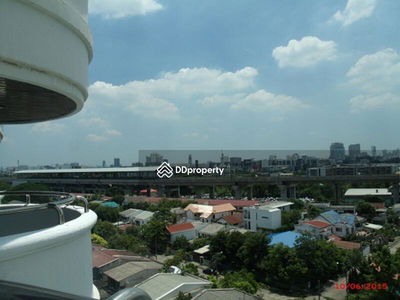 Condo ready to move in, Phatthanakan Road 51, Bangkok., Thailand Condo ready to move in, Phatthanakan Road 51, Bangkok., Thailand