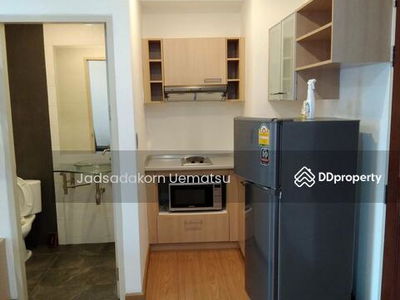 The Complete Rajprarop, Bangkok, Thailand The Complete Rajprarop, Bangkok, Thailand