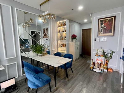 The Monarchy, Vietnam The Monarchy, Vietnam