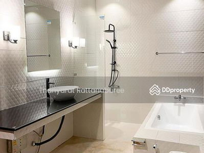 Banklangkrung Grande Vienna Rama 3, Bangkok, Thailand Banklangkrung Grande Vienna Rama 3, Bangkok, Thailand