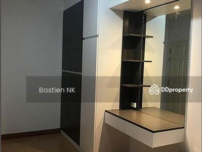 Life @ BTS Tha-Phra, Bangkok, Thailand Life @ BTS Tha-Phra, Bangkok, Thailand