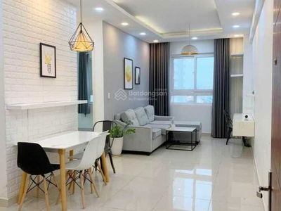 Topaz Elite, Vietnam Topaz Elite, Vietnam