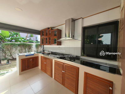 Aqua Divina Village, Bangkok, Thailand Aqua Divina Village, Bangkok, Thailand