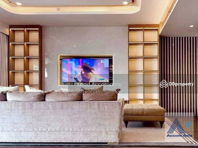 Tela Thonglor 13, Bangkok