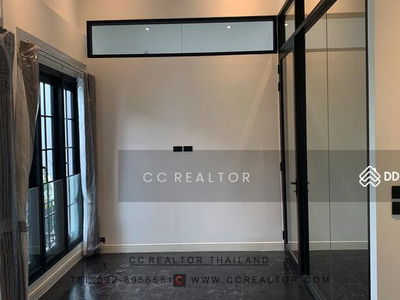 Panya Pattanakarn Village, Bangkok, Thailand Panya Pattanakarn Village, Bangkok, Thailand