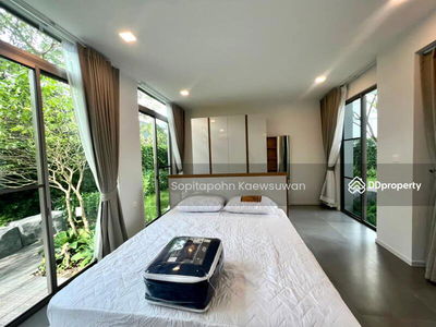 VIVE Rama 9, Bangkok, Thailand VIVE Rama 9, Bangkok, Thailand