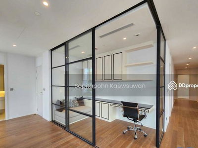 Muniq Langsuan, Bangkok, Thailand Muniq Langsuan, Bangkok, Thailand