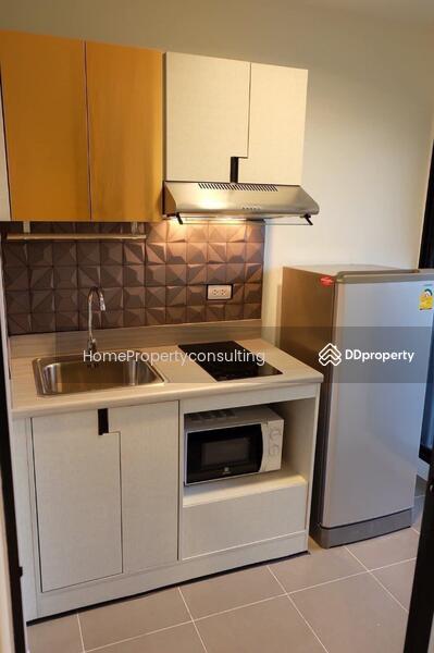 Rise Rama 9, Bangkok, Thailand Rise Rama 9, Bangkok, Thailand