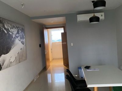 The Canary, Vietnam The Canary, Vietnam