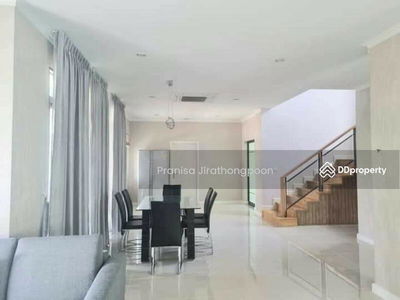 The Palm Pattanakarn, Bangkok, Thailand The Palm Pattanakarn, Bangkok, Thailand