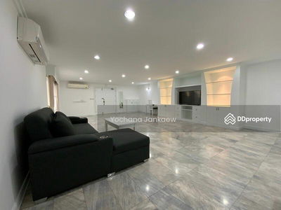 Regent on The Park 3 Condominium, Bangkok, Thailand Regent on The Park 3 Condominium, Bangkok, Thailand