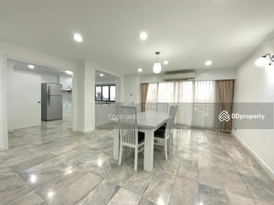 Regent on The Park 3 Condominium, Bangkok, Thailand Regent on The Park 3 Condominium, Bangkok, Thailand