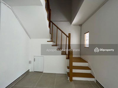 Pruksa Village 31, Nakhon Pathom, Thailand Pruksa Village 31, Nakhon Pathom, Thailand