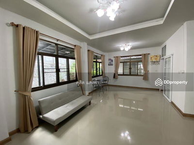 House for rent, Golden Town Wang Hin Village, Khao Taeng On, Sriracha, fully furnished, ready to move in, Chon Buri, Thailand House for rent, Golden Town Wang Hin Village, Khao Taeng On, Sriracha, fully furnished, ready to move in, Chon Buri, Thailand