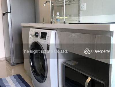 Life Asoke, Bangkok, Thailand Life Asoke, Bangkok, Thailand