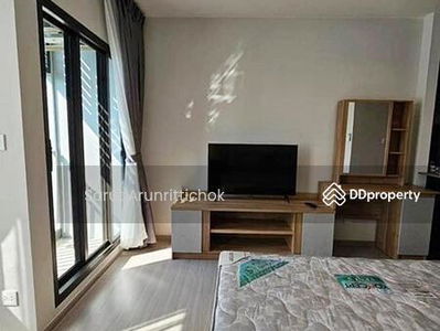 Life Sathorn Sierra, Bangkok, Thailand Life Sathorn Sierra, Bangkok, Thailand