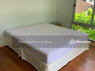 Spacious 3-Bedroom House, Bangkok, Thailand Spacious 3-Bedroom House, Bangkok, Thailand