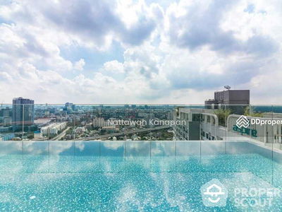 Life Sukhumvit 48, Bangkok, Thailand Life Sukhumvit 48, Bangkok, Thailand