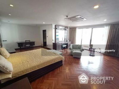 Hawaii Tower, Bangkok, Thailand Hawaii Tower, Bangkok, Thailand