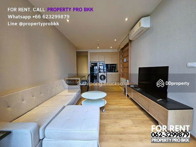 Park Origin Phrom Phong, Bangkok, Thailand Park Origin Phrom Phong, Bangkok, Thailand