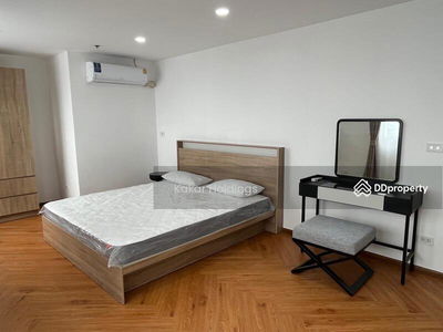 Bangna Residence condominium, Bangkok, Thailand Bangna Residence condominium, Bangkok, Thailand