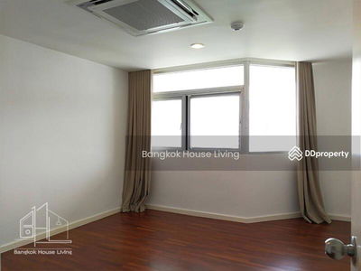 La Cascade, Bangkok, Thailand La Cascade, Bangkok, Thailand