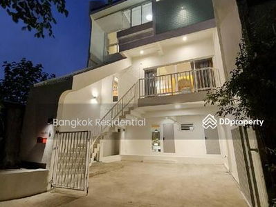 Townhouse, Bangkok, Thailand Townhouse, Bangkok, Thailand