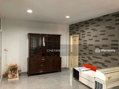 Single house, Bangkok, Thailand Single house, Bangkok, Thailand