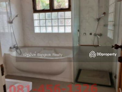 Greenville Nichada Thani, Nonthaburi, Thailand Greenville Nichada Thani, Nonthaburi, Thailand