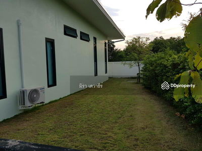 House for rent single-storey . In "Ban-Chang” Near Phala Beach, Rayong, Thailand House for rent single-storey . In "Ban-Chang” Near Phala Beach, Rayong, Thailand