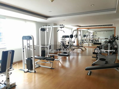 Queen's Park View, Bangkok, Thailand Queen's Park View, Bangkok, Thailand