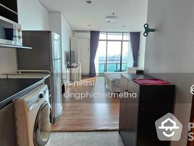 Lumpini Park View, Bangkok, Thailand Lumpini Park View, Bangkok, Thailand