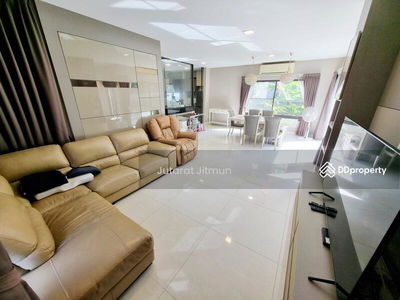 Mantana Bangna Km.7, Samut Prakan, Thailand Mantana Bangna Km.7, Samut Prakan, Thailand