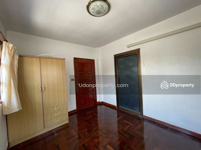 H2SR-032 For rent! Two-story house, Theppranee Village, Udon Thani: Two-story house, Theppranee Village, Udon Thani, Thailand H2SR-032 For rent! Two-story house, Theppranee Village, Udon Thani: Two-story house, Theppranee Village, Udon Thani, Thailand