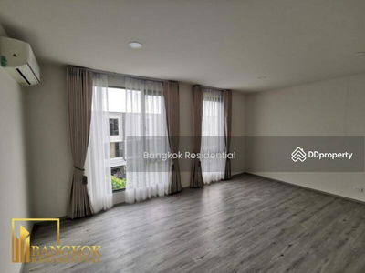 Townhouse, Samut Prakan, Thailand Townhouse, Samut Prakan, Thailand