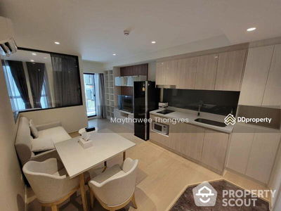 Runesu Thonglor 5, Bangkok, Thailand Runesu Thonglor 5, Bangkok, Thailand