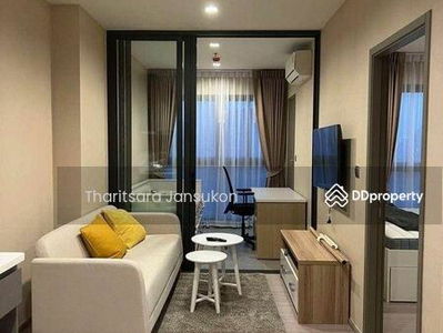 Life Asoke-Rama 9, Bangkok, Thailand Life Asoke-Rama 9, Bangkok, Thailand