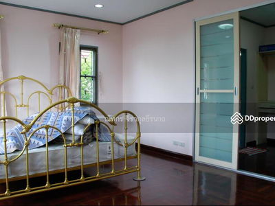 Mantana Prayasuren 26, Bangkok, Thailand Mantana Prayasuren 26, Bangkok, Thailand