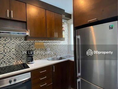 Housing in Ban Chalong, Thailand Housing in Ban Chalong, Thailand