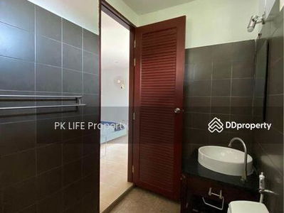 Gehäuse In Ban Chalong, Thailand Gehäuse In Ban Chalong, Thailand